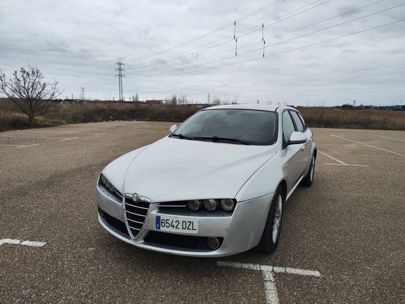 Alfa Romeo 159 Sportwagon 2.4 JTD - foto 1