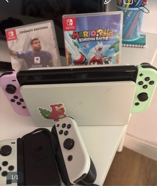 Nintendo Switch OLED Rosa y Blanca