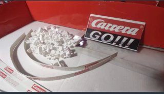 Carrera GO. Pack 10 vallas y 40 soportes