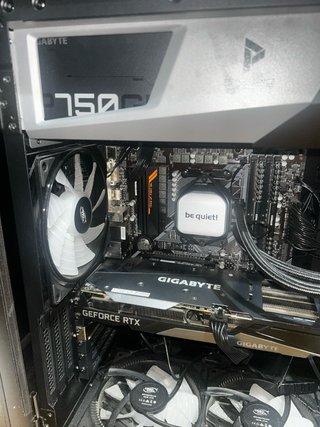 PC Gaming Gigabyte RTX Negro