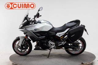 BMW F 900 XR