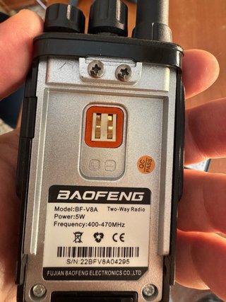 Cinco modelos en pateja. Walkie Talkies Baofeng.