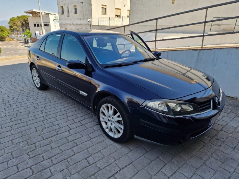 Renault Laguna 2005 - foto 1
