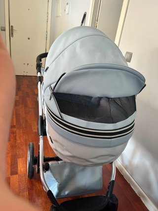 Carro de bebé 3 piezas precio negociable