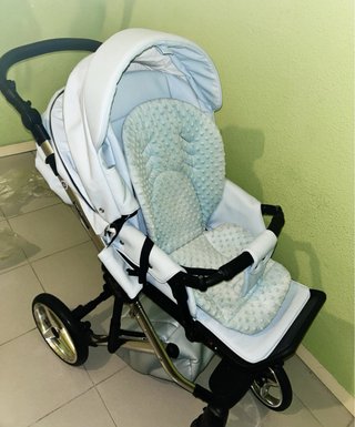 Carro de bebé 3 piezas precio negociable