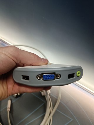 cable Belkin Flip model F1DG102W