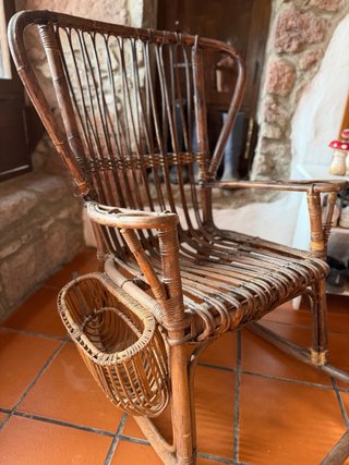 Dolce culla italiana vintage in rattan e bambù