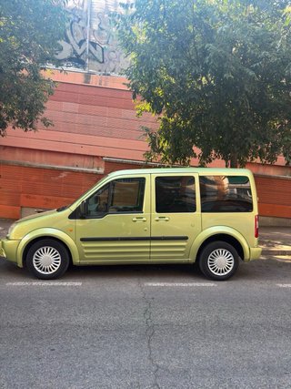 ! FORD CONNECT 5 PLAZAS AÑO 2007 !