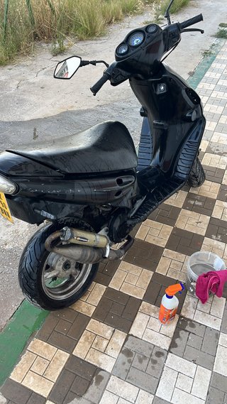 Suzuki Kanata c50 Negra