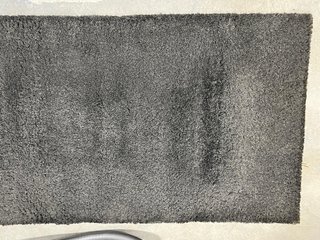 Alfombra gris pelo largo 80x150