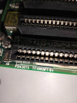 Ordenador ,PC  Pentium MMX