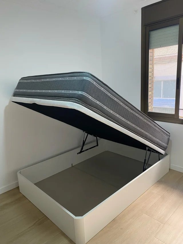 Nuovo materasso e base letto 120x190