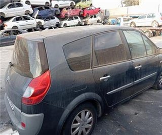 Renault Scenic Ii 1.5 dCi Diesel (106 CV / 78 KW)