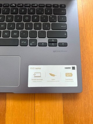 Portátil ASUS 14 Ryzen 5 8GB RAM SSD