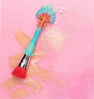 Unicorn Cosmetics Lilu Mermaid Brush