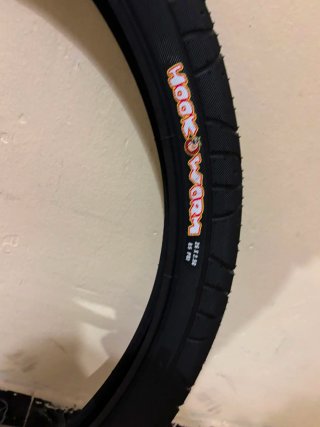 Neumáticos Maxxis hookworm
