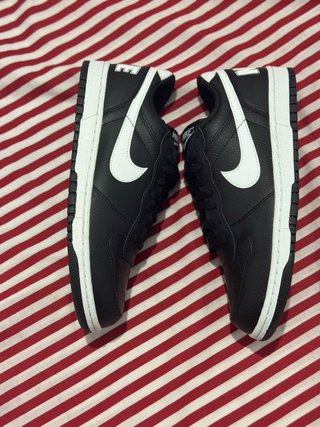 Zapatillas Nike Nuevas Talla 43 – Negro/Blanco