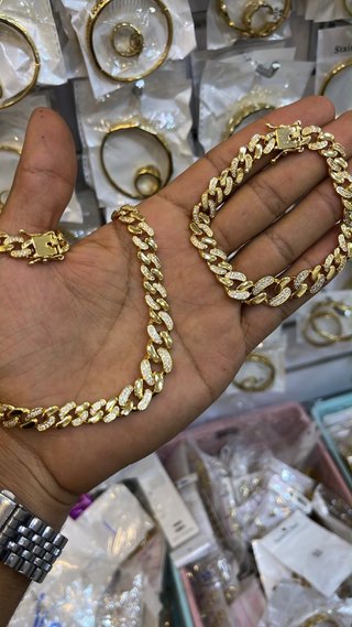 Collar y Pulsera Cubana chapada oro