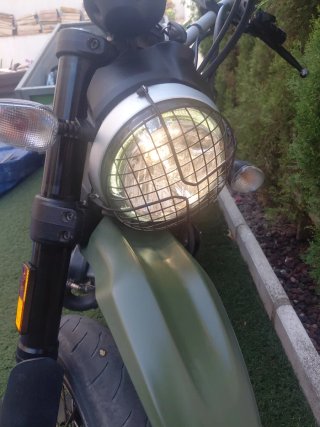Ducati Scrambler 800 Urban Enduro
