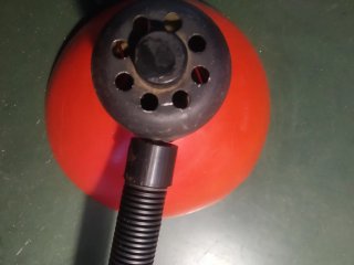 Lampada vintage rossa con morsetto