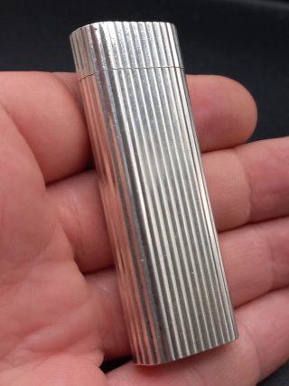 Accendino Cartier in Argento