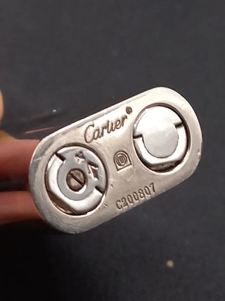 Accendino Cartier in Argento e Nero