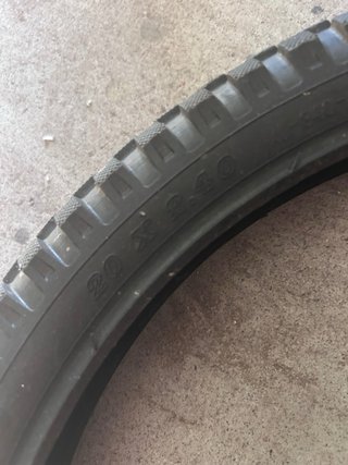 Ruedas 20/2.40 R16