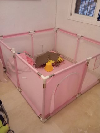 Parque infantil rosa