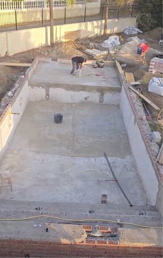 Construcciom de piscinas y Spas