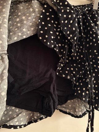 Falda pantalón lunares Stradivarius