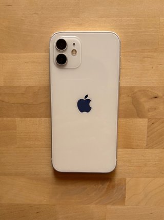 iPhone 12 Apple