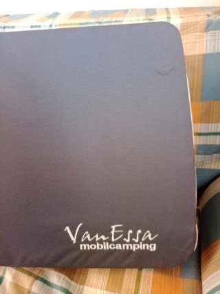 Maletas ventana trasera Vanessa Volkswagen T5,T6.