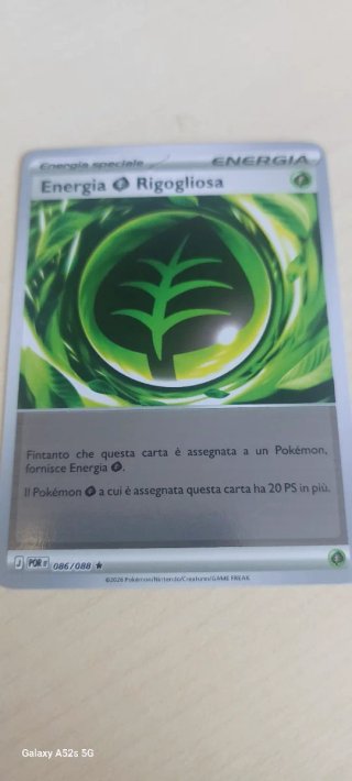 Carta Pokémon Energia Rigogliosa 086/088