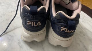 Zapatillas Fila Azul Marino y Rosa