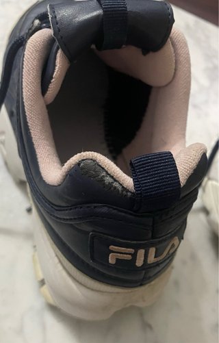 Zapatillas Fila Azul Marino y Rosa