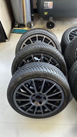 Llantas TEC R17 Antracita (Set de 4)