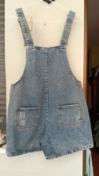 Pantalón Peto, corto, tejano color azul