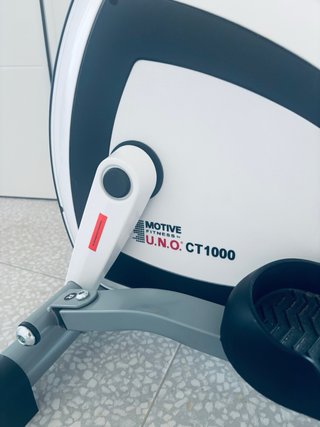 Bicicleta Elíptica Motive Fitness CT 1000