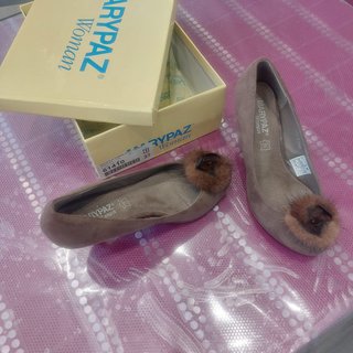 Zapatos de tacón marrones talla 37