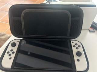 Nintendo Switch OLED Blanca + Mario Kart 8