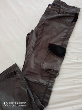 Pantaloni da lavoro grigi