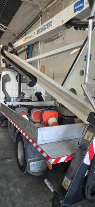 Camion cesta 18mts