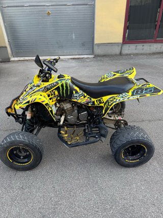 Quad Suzuki LTZ 400 Amarillo