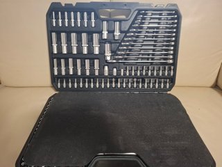 Maletín Profesional YATO 216 Piezas