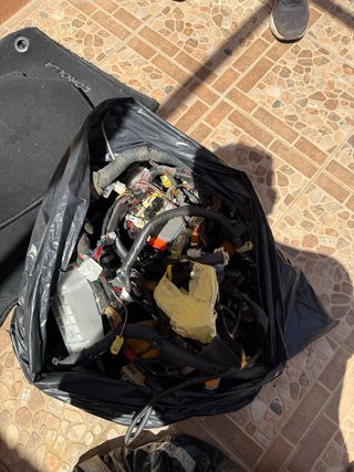 Motor Toyota 4A-FE con caja y cableado