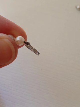 Collana oro e perle con ciondolo