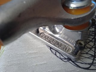 Ejes de skate Independent