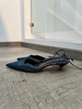 Zapatos vaqueros de tacón bajo