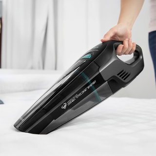 Aspirador Cecotec Conga 22,2V Mano