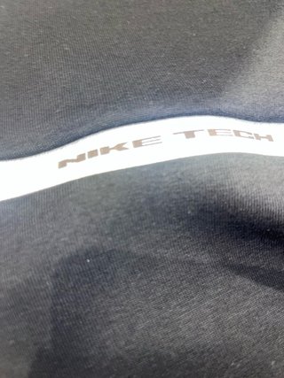 Chaqueta Nike Tech Fleece Reflectante Negra
